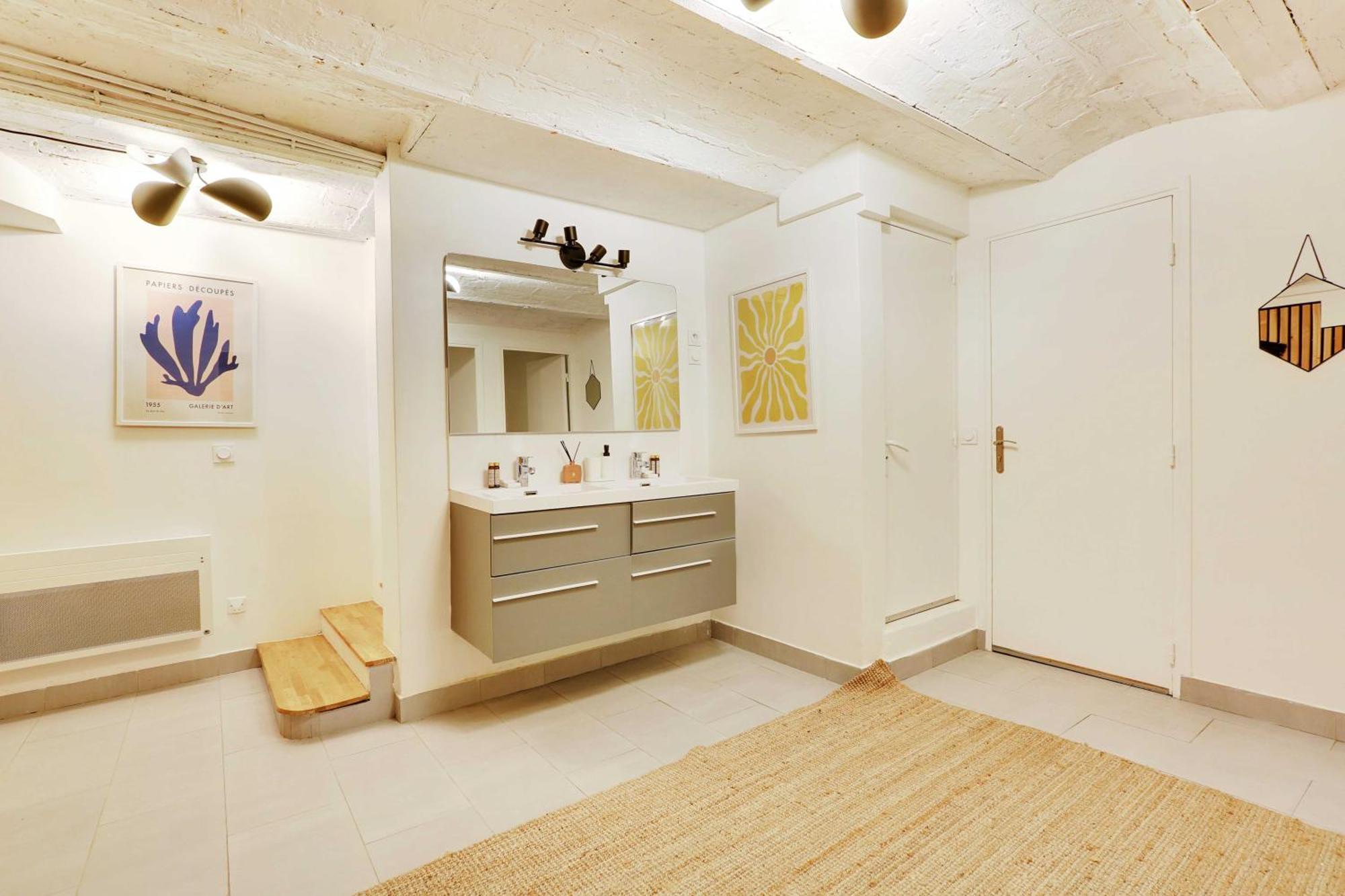 Spacious Apartment - 4Br-10P Montmartre Paris Eksteriør billede